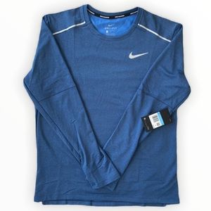 Men's Nike Running Shirt in BLUE